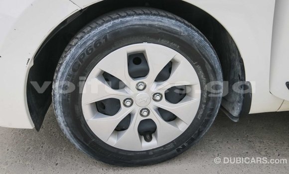 Acheter Import Voiture Hyundai i10 Blanc à Import - Dubai, Estuaire Acheter Import Voiture Hyundai i10 Blanc à Import - Dubai, Estuaire