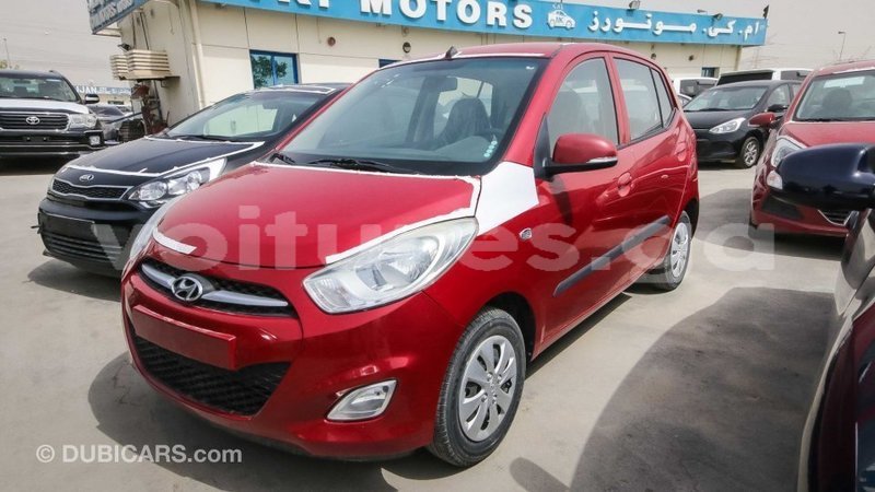 Big with watermark hyundai i10 estuaire import dubai 4766