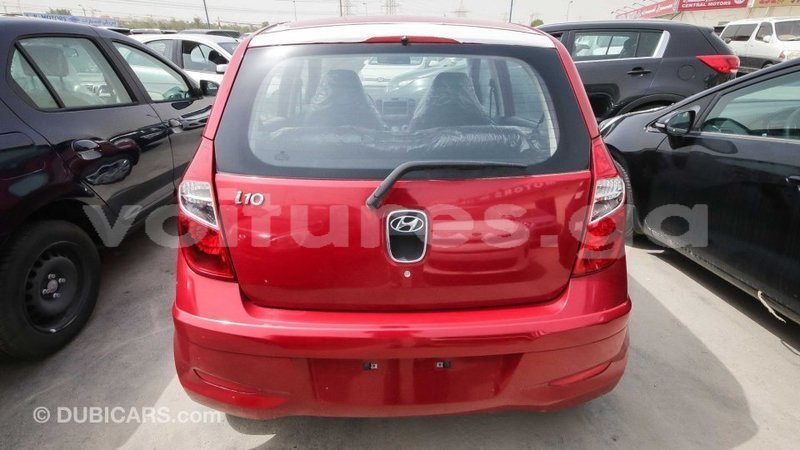 Big with watermark hyundai i10 estuaire import dubai 4766