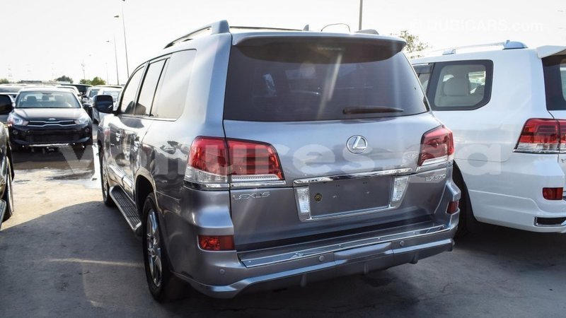 Big with watermark lexus lx estuaire import dubai 4768