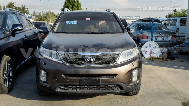 Big with watermark kia sorento estuaire import dubai 4770