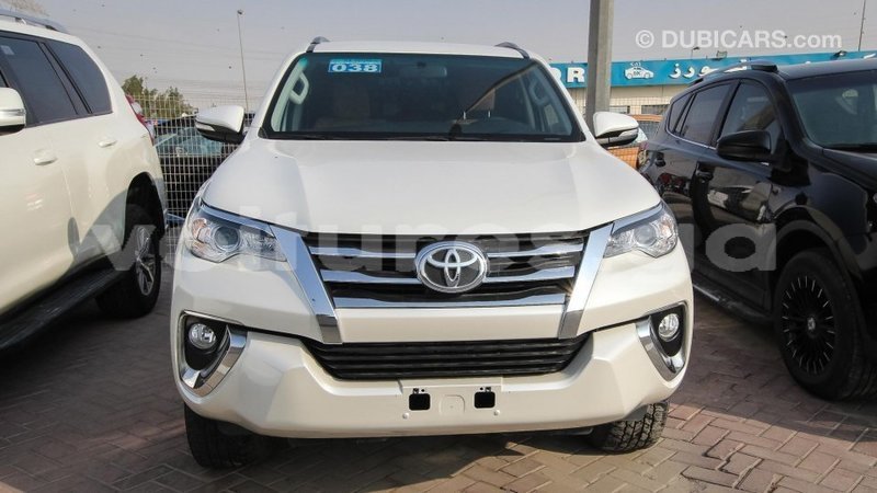 Big with watermark toyota fortuner estuaire import dubai 4773