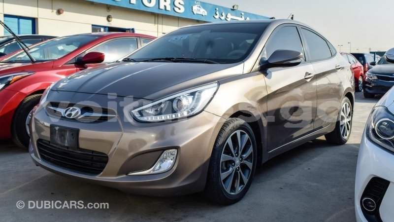 Big with watermark hyundai accent estuaire import dubai 4774