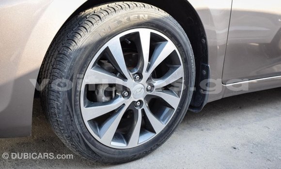 Acheter Import Voiture Hyundai Accent Marron à Import - Dubai, Estuaire Acheter Import Voiture Hyundai Accent Marron à Import - Dubai, Estuaire