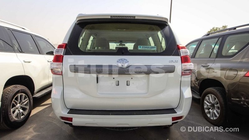 Big with watermark toyota prado estuaire import dubai 4779