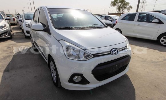 Acheter Import Voiture Hyundai i10 Blanc à Import - Dubai, Estuaire Acheter Import Voiture Hyundai i10 Blanc à Import - Dubai, Estuaire