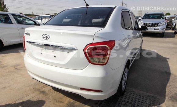 Acheter Import Voiture Hyundai i10 Blanc à Import - Dubai, Estuaire Acheter Import Voiture Hyundai i10 Blanc à Import - Dubai, Estuaire