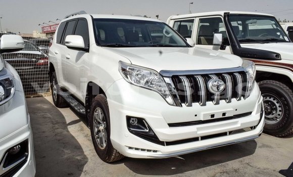 Acheter Import Voiture Toyota Prado Blanc à Import - Dubai, Estuaire Acheter Import Voiture Toyota Prado Blanc à Import - Dubai, Estuaire