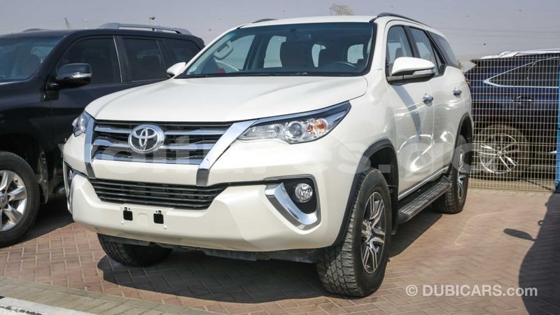 Big with watermark toyota fortuner estuaire import dubai 4789