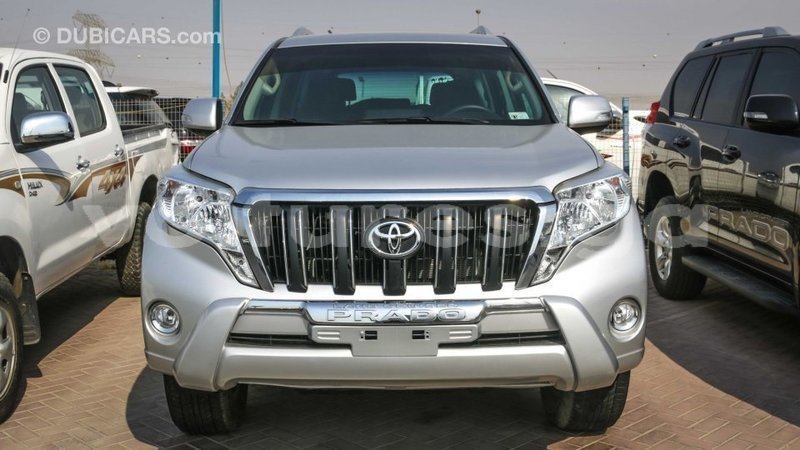 Big with watermark toyota prado estuaire import dubai 4790