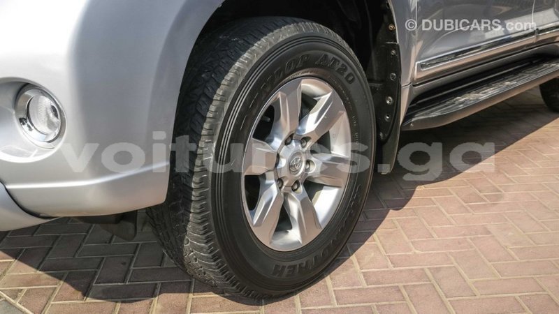 Big with watermark toyota prado estuaire import dubai 4790