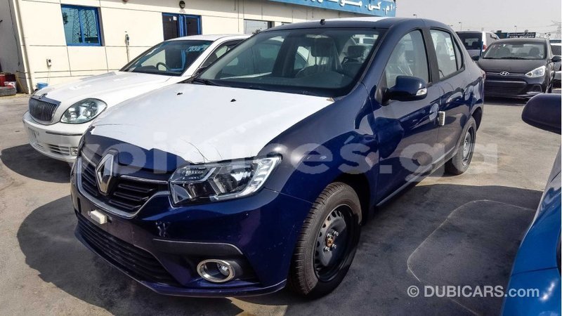 Big with watermark renault symbol estuaire import dubai 4795