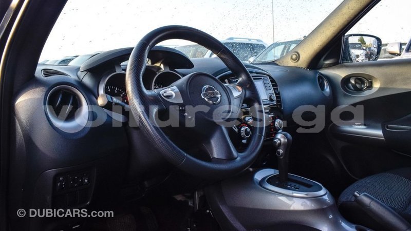 Big with watermark nissan juke estuaire import dubai 4796