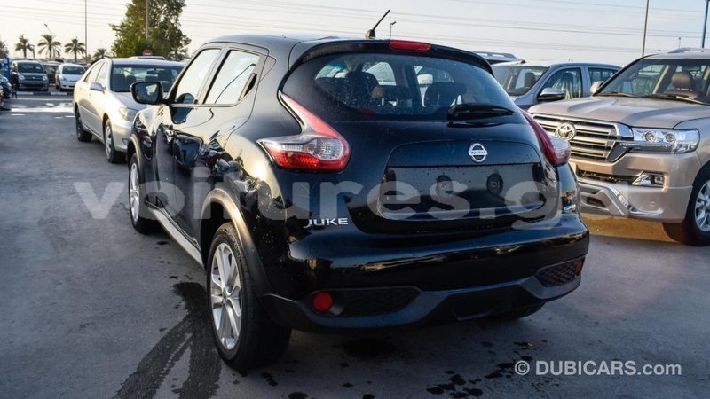 Big with watermark nissan juke estuaire import dubai 4796