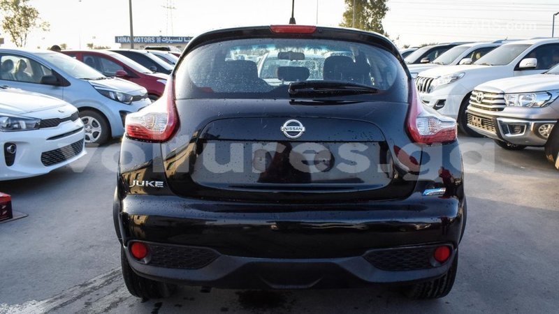 Big with watermark nissan juke estuaire import dubai 4796