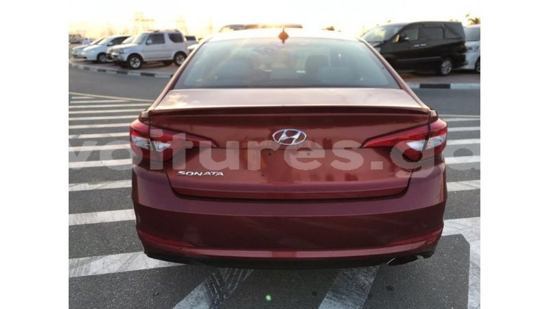 Big with watermark hyundai sonata estuaire import dubai 4802