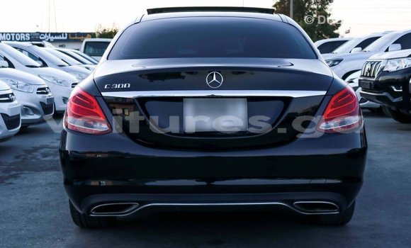 Acheter Import Voiture Mercedes-Benz 190 Noir à Import - Dubai, Estuaire Acheter Import Voiture Mercedes-Benz 190 Noir à Import - Dubai, Estuaire