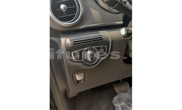 Acheter Import Voiture Mercedes-Benz 250 Noir à Import - Dubai, Estuaire Acheter Import Voiture Mercedes-Benz 250 Noir à Import - Dubai, Estuaire