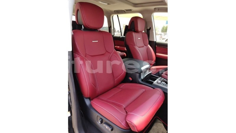 Big with watermark toyota land cruiser estuaire import dubai 4813