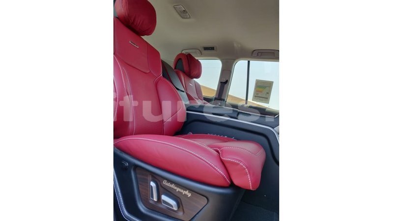 Big with watermark toyota land cruiser estuaire import dubai 4813