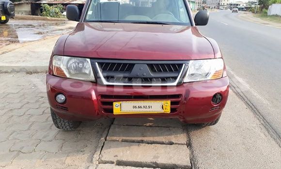Acheter Occasion Voiture Mitsubishi Pajero Rouge à Libreville, Estuaire Acheter Occasion Voiture Mitsubishi Pajero Rouge à Libreville, Estuaire