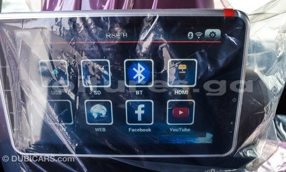 Acheter Import Voiture Toyota Land Cruiser Blanc à Import - Dubai, Estuaire Acheter Import Voiture Toyota Land Cruiser Blanc à Import - Dubai, Estuaire