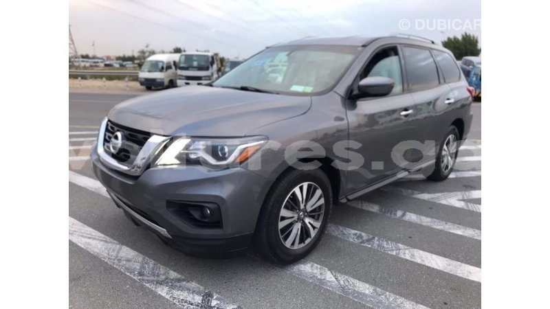 Big with watermark nissan pathfinder estuaire import dubai 4831