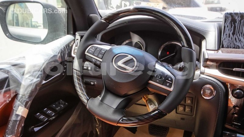 Big with watermark lexus lx estuaire import dubai 4837