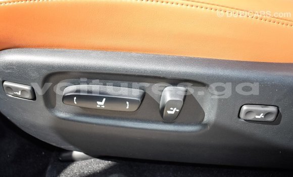 Acheter Import Voiture Lexus LX Blanc à Import - Dubai, Estuaire Acheter Import Voiture Lexus LX Blanc à Import - Dubai, Estuaire