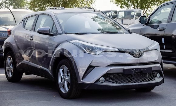 Acheter Import Voiture Toyota C-HR Autre à Import - Dubai, Estuaire Acheter Import Voiture Toyota C-HR Autre à Import - Dubai, Estuaire
