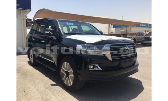 Acheter Import Voiture Toyota Land Cruiser Noir à Import - Dubai, Estuaire Acheter Import Voiture Toyota Land Cruiser Noir à Import - Dubai, Estuaire