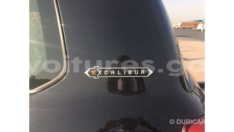 Big with watermark toyota land cruiser estuaire import dubai 4844