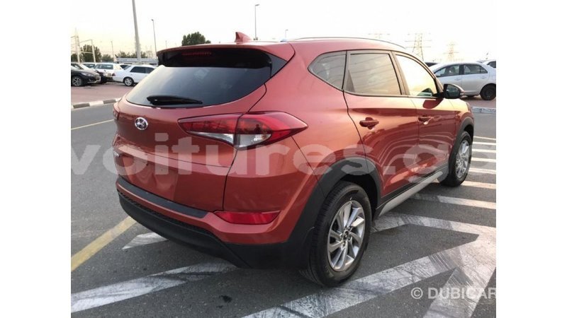 Big with watermark hyundai tucson estuaire import dubai 4853