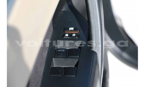 Acheter Import Voiture Toyota Corolla Blanc à Import - Dubai, Estuaire Acheter Import Voiture Toyota Corolla Blanc à Import - Dubai, Estuaire