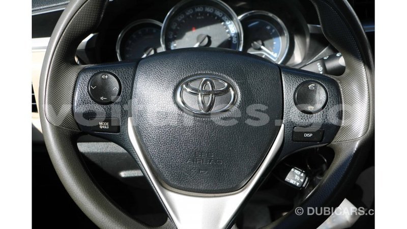 Big with watermark toyota corolla estuaire import dubai 4866