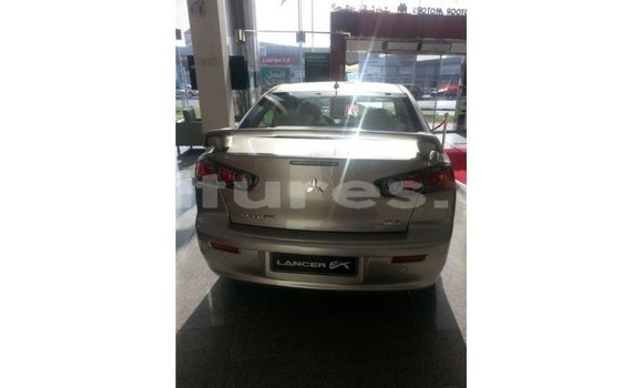 Acheter Import Voiture Mitsubishi L200 Autre à Import - Dubai, Estuaire Acheter Import Voiture Mitsubishi L200 Autre à Import - Dubai, Estuaire