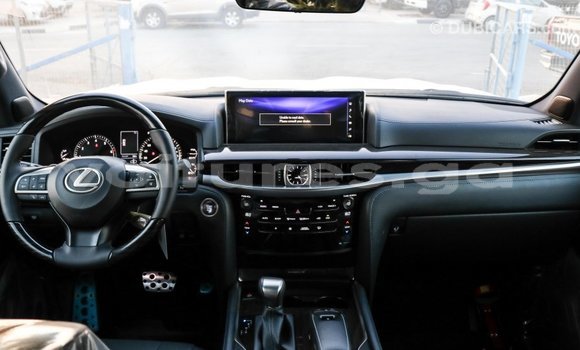 Acheter Import Voiture Lexus LX Bleu à Import - Dubai, Estuaire Acheter Import Voiture Lexus LX Bleu à Import - Dubai, Estuaire