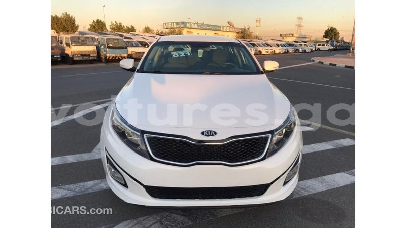 Big with watermark kia optima estuaire import dubai 4876