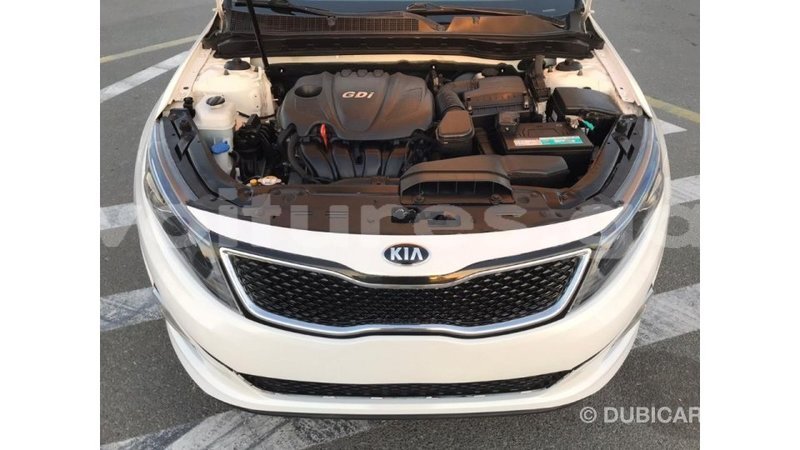 Big with watermark kia optima estuaire import dubai 4876