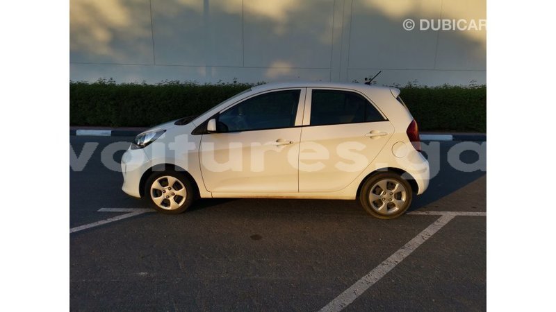 Big with watermark kia picanto estuaire import dubai 4881