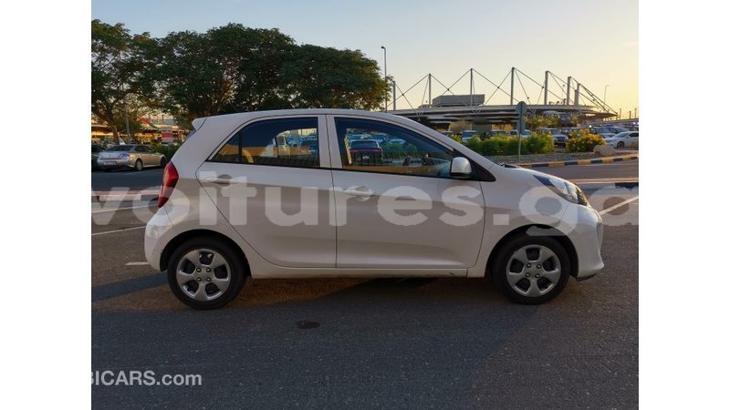 Big with watermark kia picanto estuaire import dubai 4881