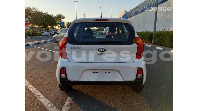 Big with watermark kia picanto estuaire import dubai 4881