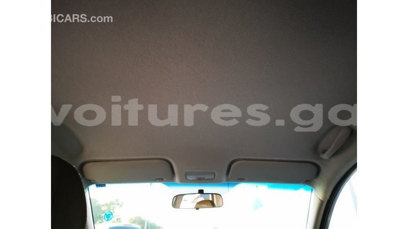 Big with watermark hyundai i10 estuaire import dubai 4882