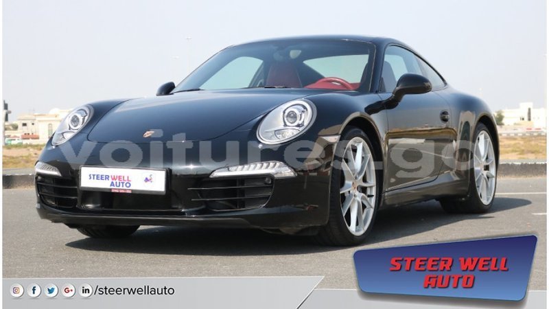 Big with watermark porsche 911 estuaire import dubai 4885