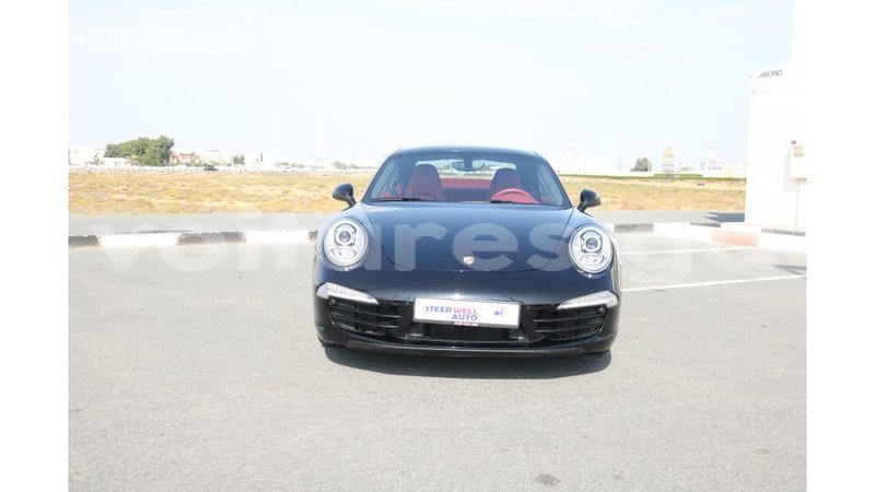 Big with watermark porsche 911 estuaire import dubai 4885