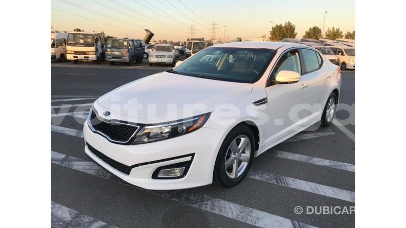 Big with watermark kia optima estuaire import dubai 4888