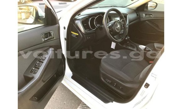 Acheter Import Voiture Kia Optima Blanc à Import - Dubai, Estuaire Acheter Import Voiture Kia Optima Blanc à Import - Dubai, Estuaire