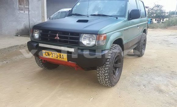 Acheter Occasion Voiture Mitsubishi Pajero Vert à Libreville au Estuaire Acheter Occasion Voiture Mitsubishi Pajero Vert à Libreville au Estuaire