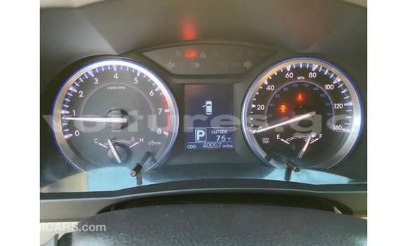 Acheter Import Voiture Toyota Highlander Bleu à Import - Dubai, Estuaire Acheter Import Voiture Toyota Highlander Bleu à Import - Dubai, Estuaire