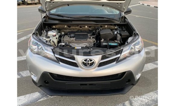 Acheter Import Utilitaire Toyota HiAce Autre à Import - Dubai, Estuaire Acheter Import Utilitaire Toyota HiAce Autre à Import - Dubai, Estuaire